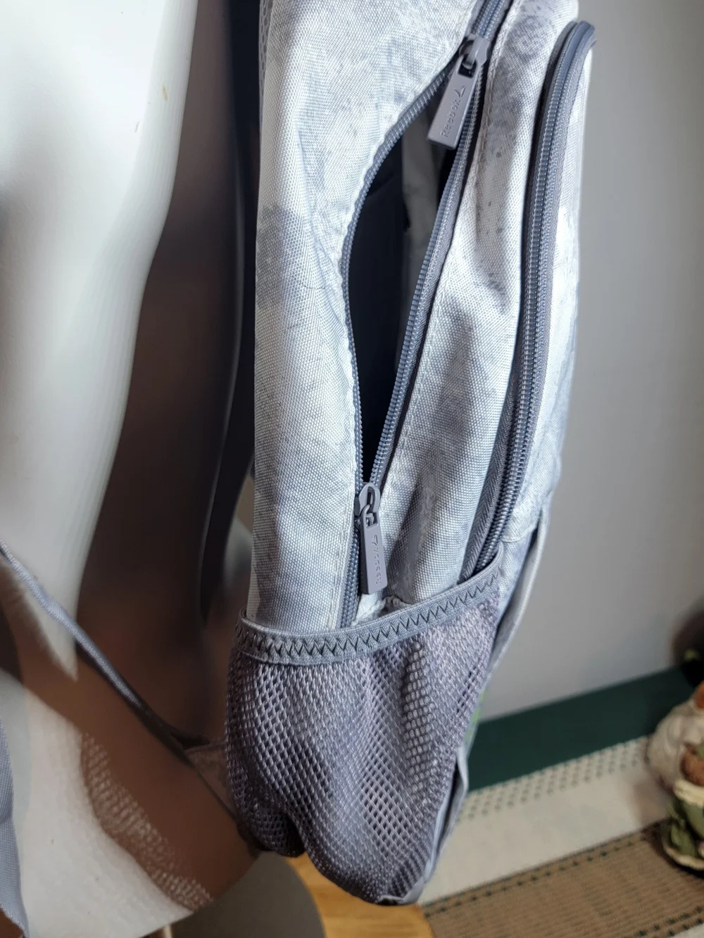 Reebok Gray Backpack Logo Zipper Closure Adjustable Straps Mesh Side Pocket